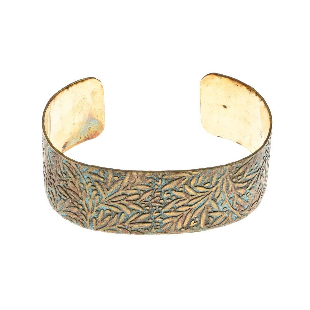 Gold stamped bangle for wrist
